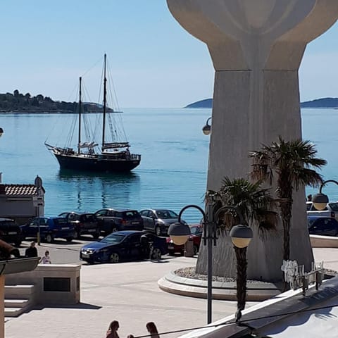 City view, Landmark view, Sea view