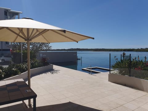 Day, On site, Swimming pool, Swimming pool