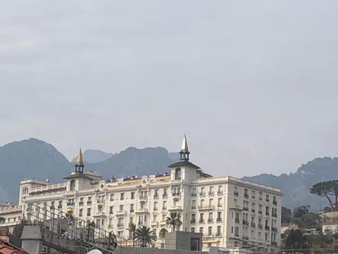 Residence Albert Premier Apartment in Menton