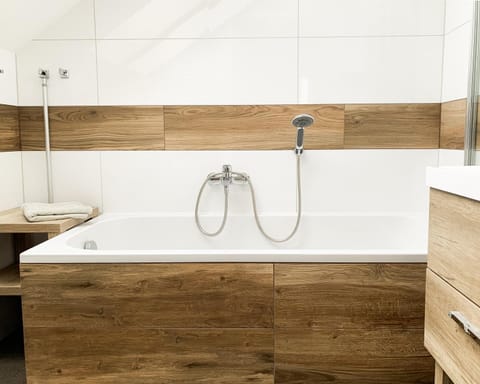 Shower, Bathroom, Bath