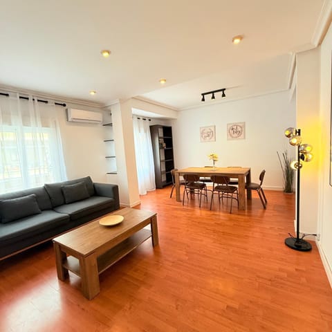 Communal lounge/ TV room, TV and multimedia