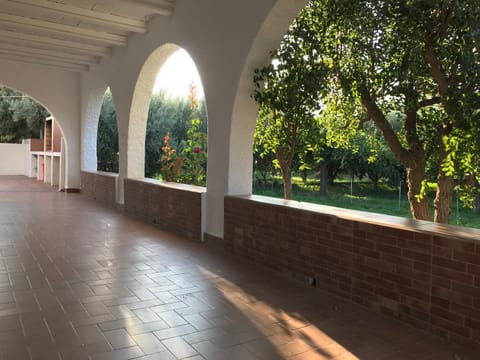 Patio, Facade/entrance, Balcony/Terrace, Garden view