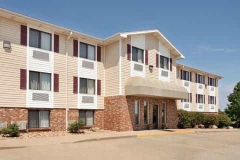 Property building, On site