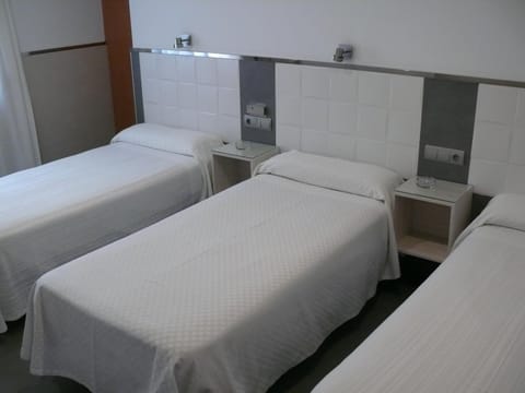 Hostal La Hispanidad Hostel in Malaga