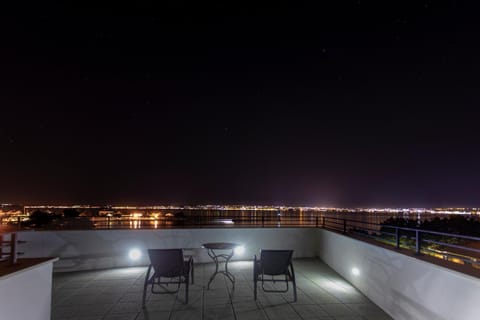 Property building, Balcony/Terrace, City view, Sea view
