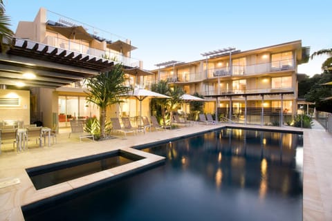 Facade/entrance, On site, Area and facilities, Swimming pool, Swimming pool, Sunset