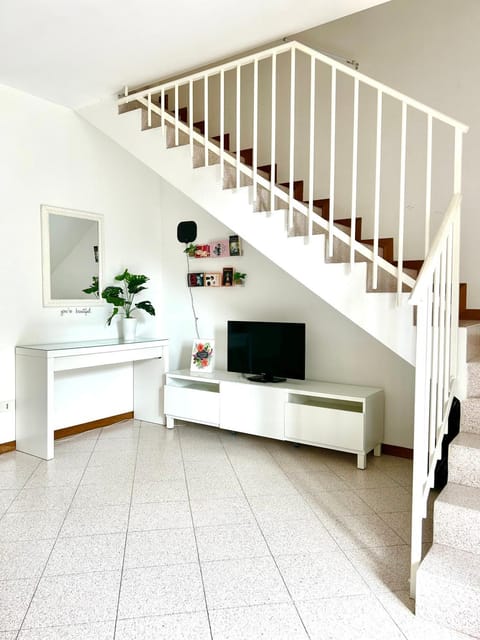 TV and multimedia, Evening entertainment