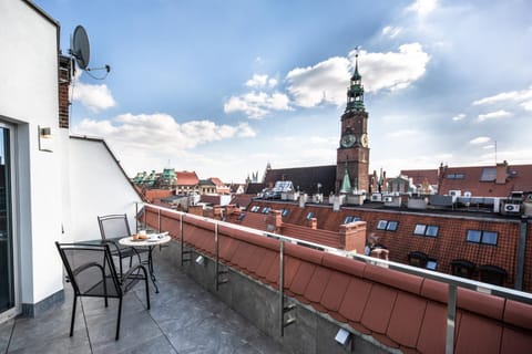 View (from property/room), View (from property/room), Balcony/Terrace, City view