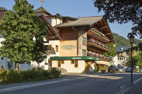 Facade/entrance, Summer