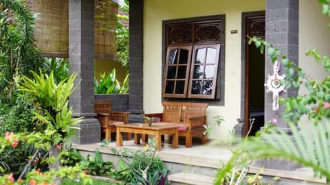 Property building, Balcony/Terrace
