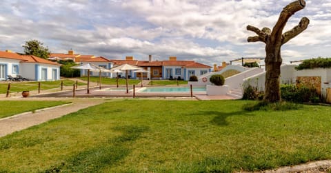 Garden, Swimming pool
