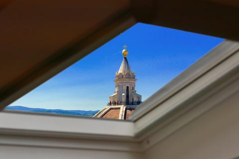 Landmark view, Landmark view