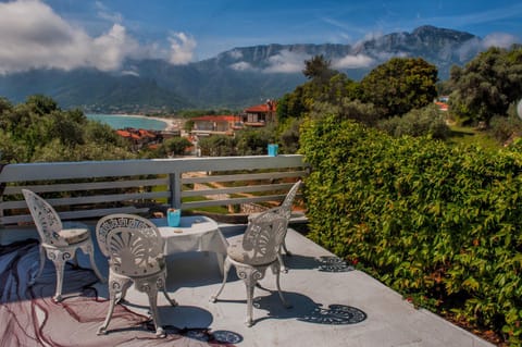 Balcony/Terrace, Balcony/Terrace, Mountain view, Sea view