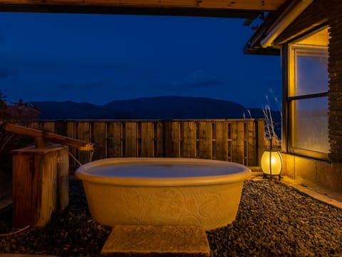 Hot Spring Bath, Open Air Bath