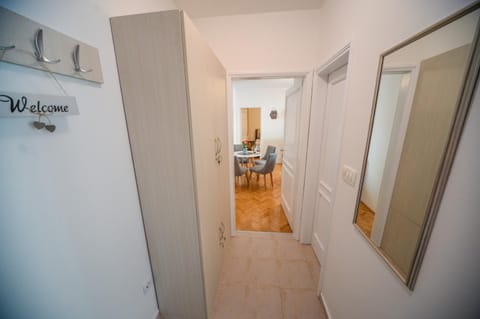 City In Apartment Apartment in Dobrota