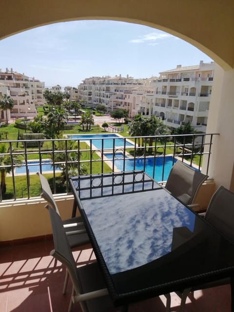 Garden, Balcony/Terrace, Pool view