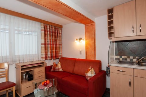 Haus Handle Apartment in Canton of Grisons