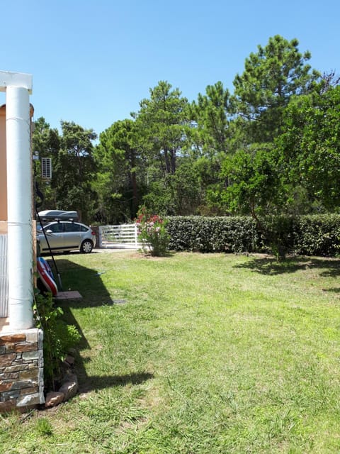 Mini Villa à 100m de la mer avec prise de recharge élec privative House in Sari-Solenzara