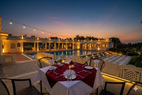 Pool view, Sunset