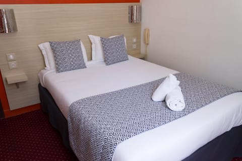 Hôtel de Paris La Défense Hotel in Puteaux