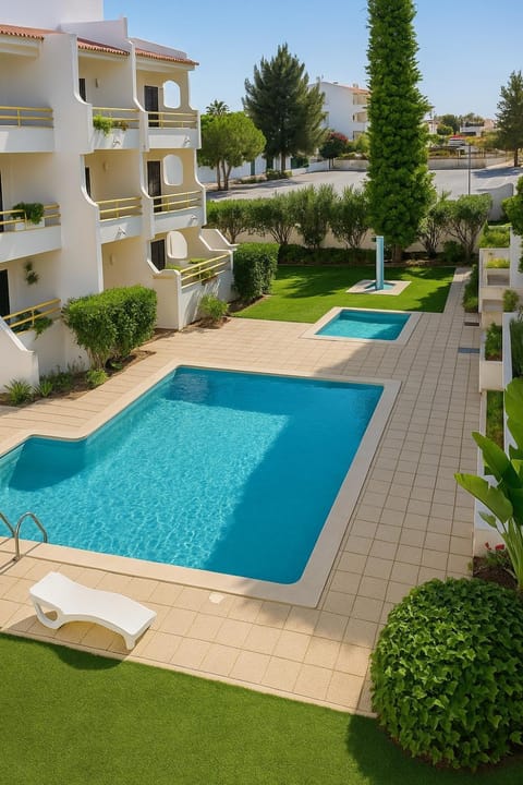 Pool view, Swimming pool