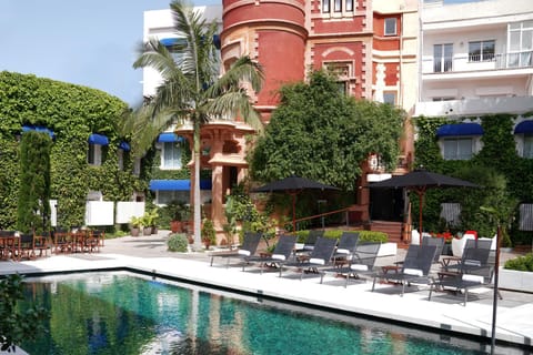 Garden, Swimming pool