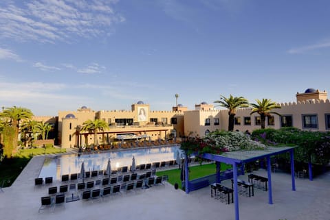 Property building, Natural landscape