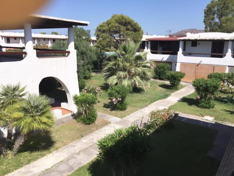 Property building, Garden, Garden view