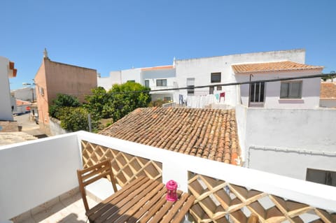 Balcony/Terrace, Quiet street view