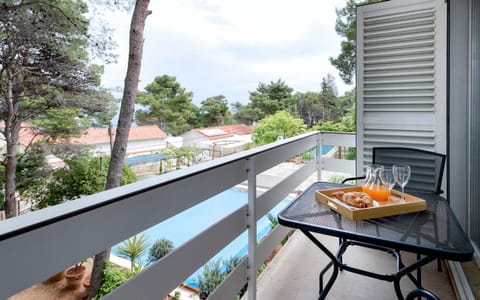 Garden, View (from property/room), Garden view