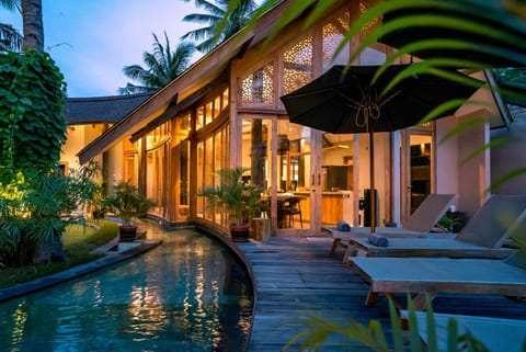 Night, Garden view, Swimming pool
