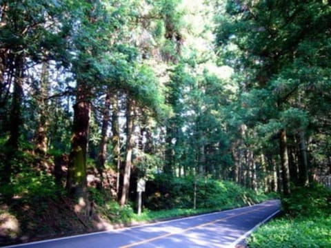 Nearby landmark, Natural landscape