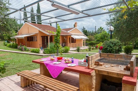 Family Holiday Apartment with garden & BBQ House in Corfu, Greece