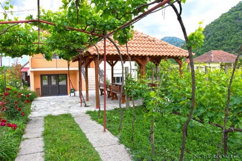 Guesthouse Bato Bed and Breakfast in Podgorica Municipality, Montenegro