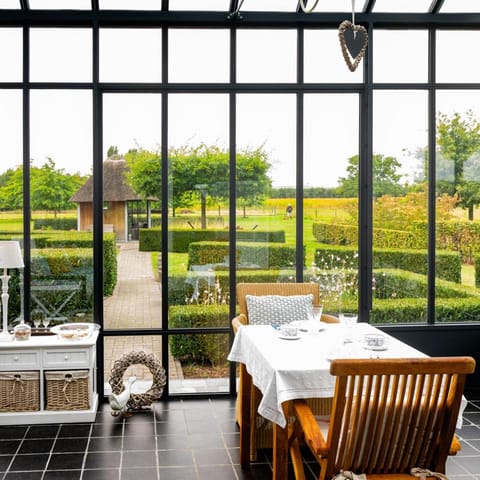 De Moeraseik Bed and Breakfast in Flanders