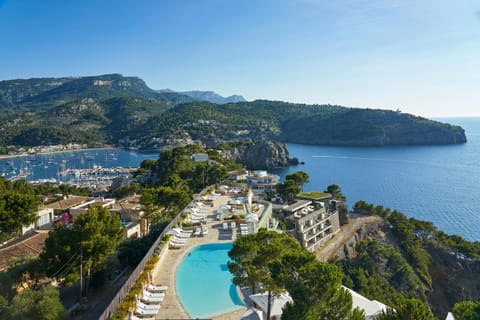 Bird's eye view, Mountain view, Pool view, Sea view, Swimming pool