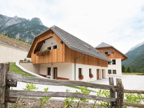 Property building, Day, Mountain view