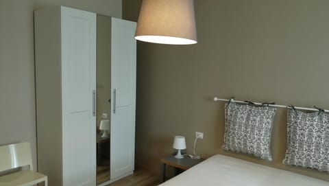 Photo of the whole room, wardrobe