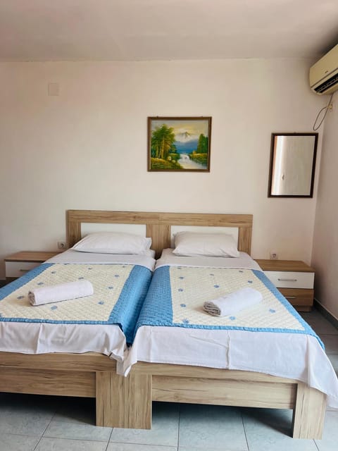 Apartments MM Budva Bed and Breakfast in Budva