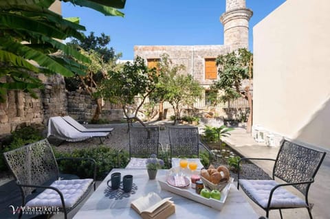 Garden, Balcony/Terrace