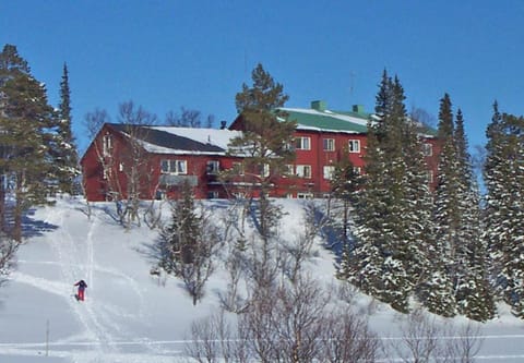 Facade/entrance, Day, Winter, Skiing, Hiking