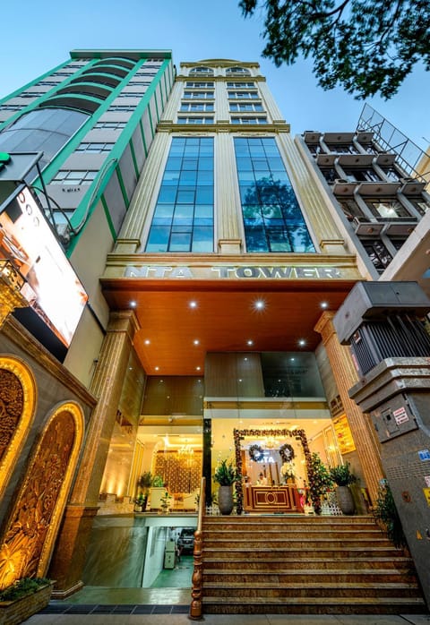 Property building, Facade/entrance