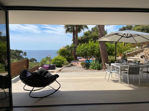 Patio, Sea view