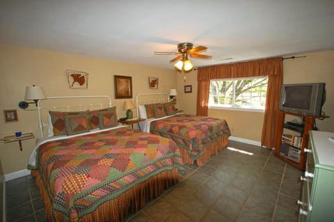 Mountain Springs Cabins Cabin in Upper Hominy