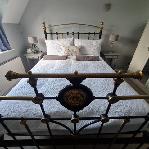 Abbey Cottage House in Shrewsbury