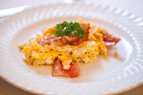 Food and drinks, Buffet breakfast