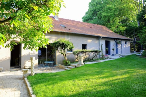 Le Parc Stanislas Bed and Breakfast in Chartres