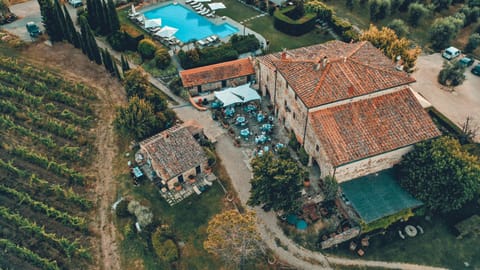 Restaurant/places to eat, Swimming pool