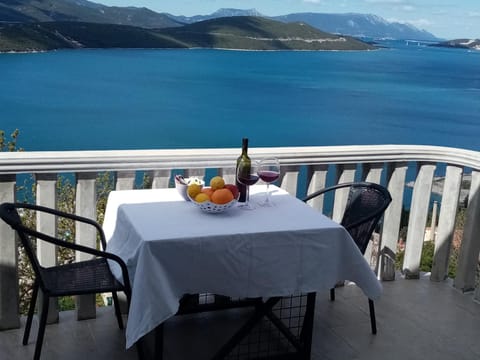 Apartments Leona Apartment in Neum