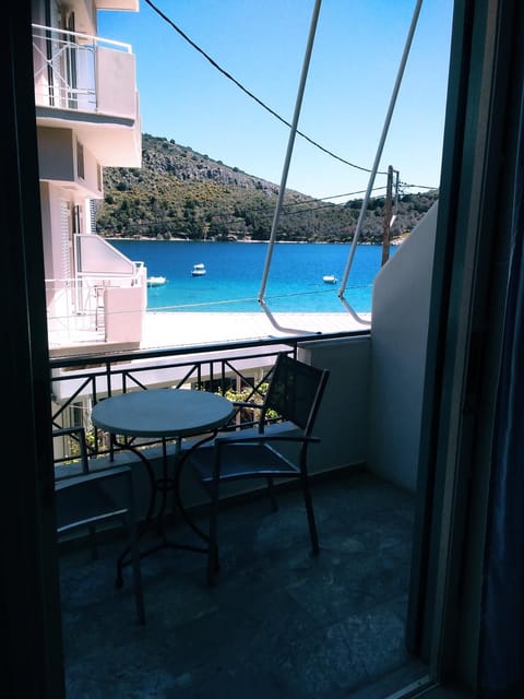 Ammogion Apartment in Argolis, Greece